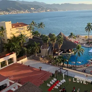 hermoso-condo-frente-al-mar.hotelspuertovallarta.org/
