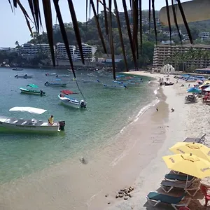 casa-maleni-2-en-mismaloya.hotelspuertovallarta.org/